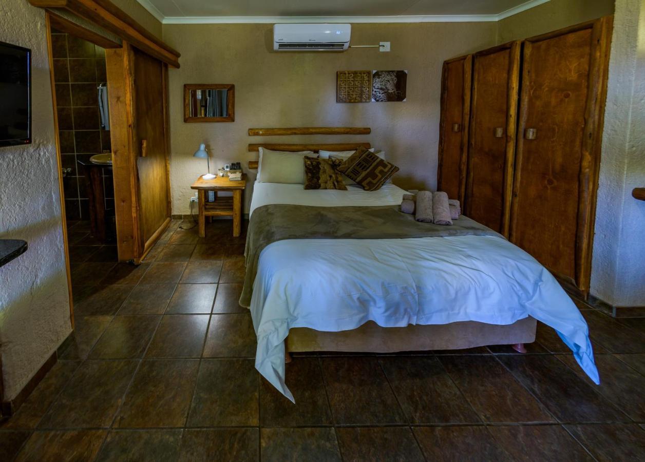 Country Lodge Апінгтон Екстер'єр фото